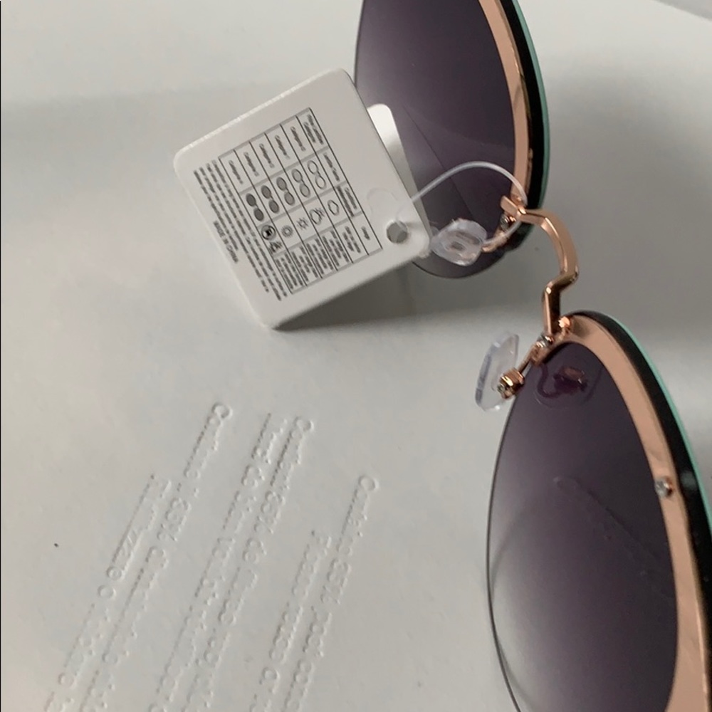 🆕 🆑  SUNGLASSES - Picture 4 of 8